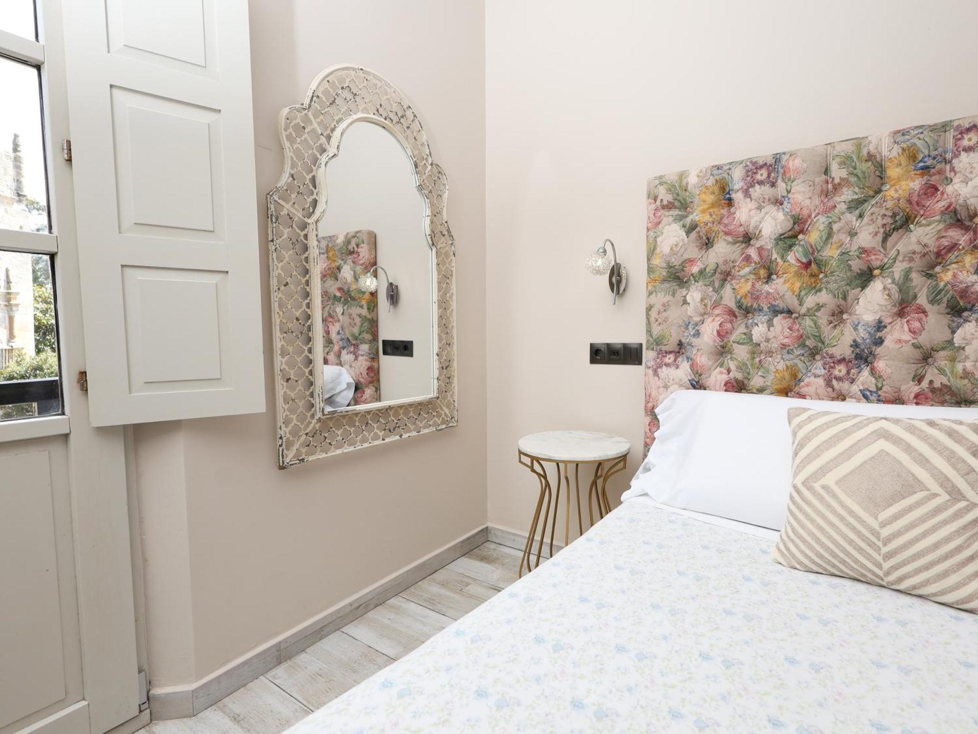 Akla Suites Con Jacuzzi Santillana Santillana del Mar Buitenkant foto